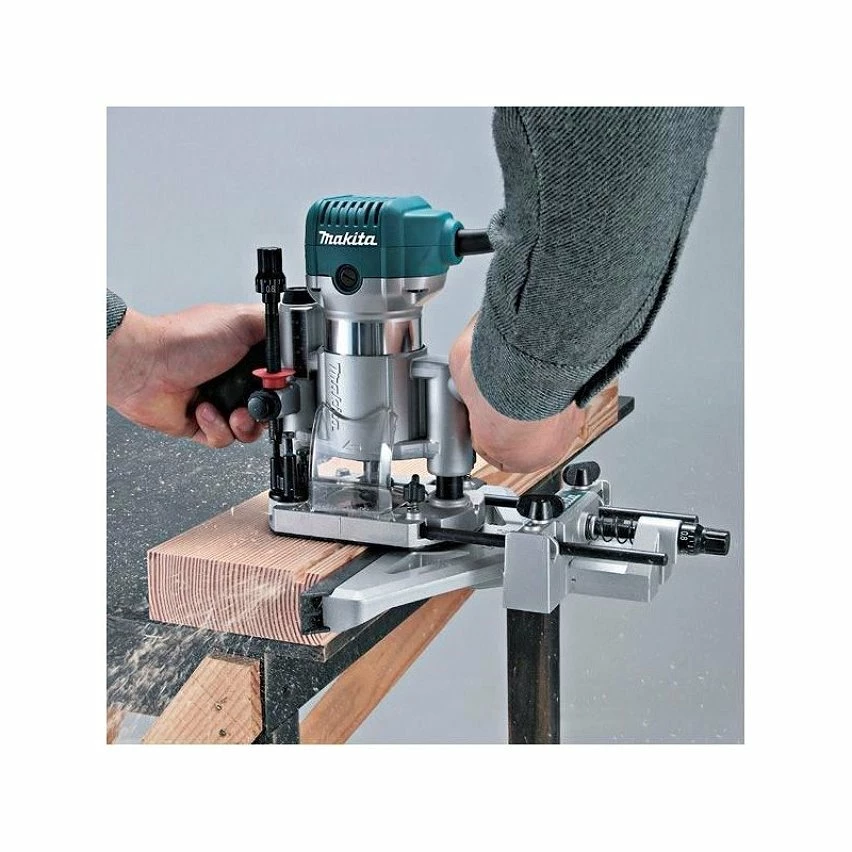 Deals 😀 Affleureuse défonceuse multifonctions MAKITA 710W RT0700CX3J 🧨 2 Deals 😀 Affleureuse défonceuse multifonctions MAKITA 710W RT0700CX3J 🧨 – Image 2