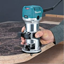 Deals 😀 Affleureuse défonceuse multifonctions MAKITA 710W RT0700CX3J 🧨 11 Deals 😀 Affleureuse défonceuse multifonctions MAKITA 710W RT0700CX3J 🧨 -Sam Outillage STORE 0088381642200 6