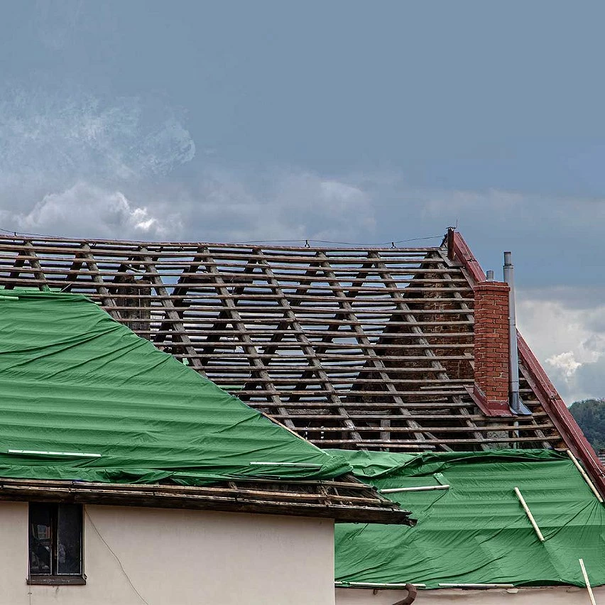 Outlet ⌛ TECPLAST Bâche Toiture 6x10 m 250TO Verte et Marron - Haute Performance - Bâche d'étanchéité pour Couvreur et Charpentier 😍 5 Outlet ⌛ TECPLAST Bâche Toiture 6x10 m 250TO Verte et Marron - Haute Performance - Bâche d'étanchéité pour Couvreur et Charpentier 😍 – Image 5