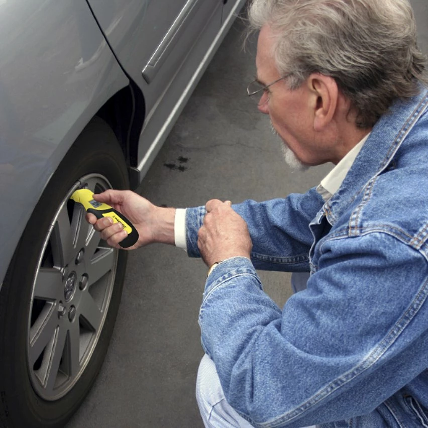 Coupon 🎉 TROTEC Testeur contrôleur de pression des pneus BY10 manomètre 🔔 4 Coupon 🎉 TROTEC Testeur contrôleur de pression des pneus BY10 manomètre 🔔 – Image 4