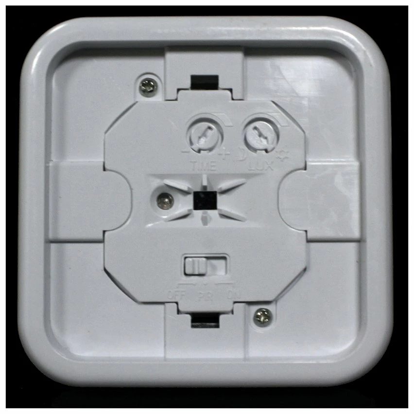 Promo ✔️ BeMatik Mur détecteur de mouvement à infrarouge et la lumière ambiante 80x80mm 🧨 4 Promo ✔️ BeMatik Mur détecteur de mouvement à infrarouge et la lumière ambiante 80x80mm 🧨 – Image 4