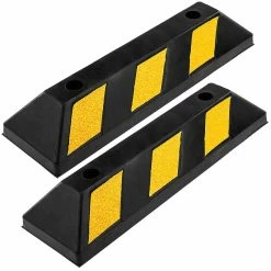 Wholesale 🛒 PrimeMatik Butoir de stationnement Arrêt roue pour parking en caoutchouc et réflecteurs 55 cm 2-pack 🧨